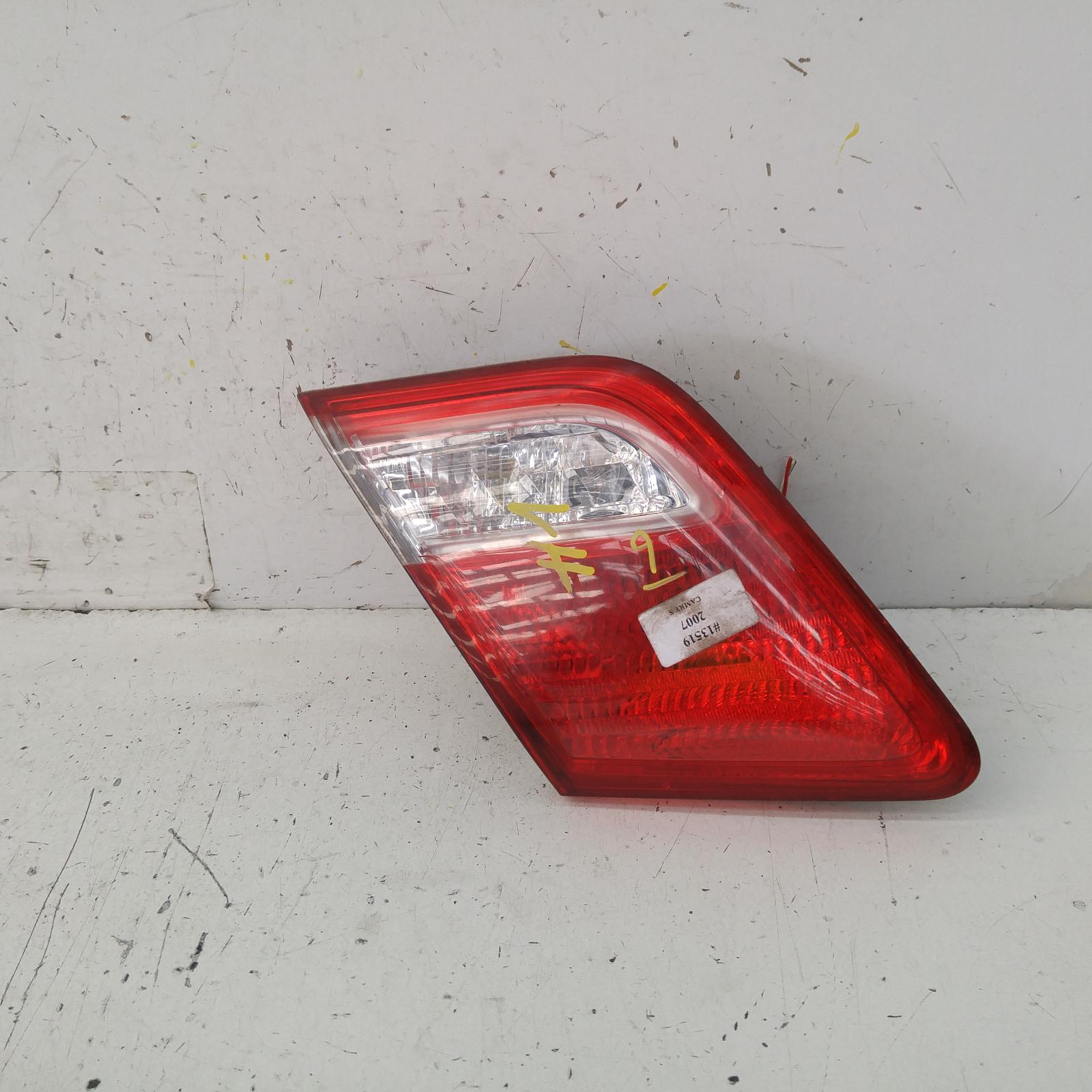 Camry Rear Garnish 2006-2009 bootlid lamp (lh side),acv40/sportivo,06/06-06/09 00013519 #314866