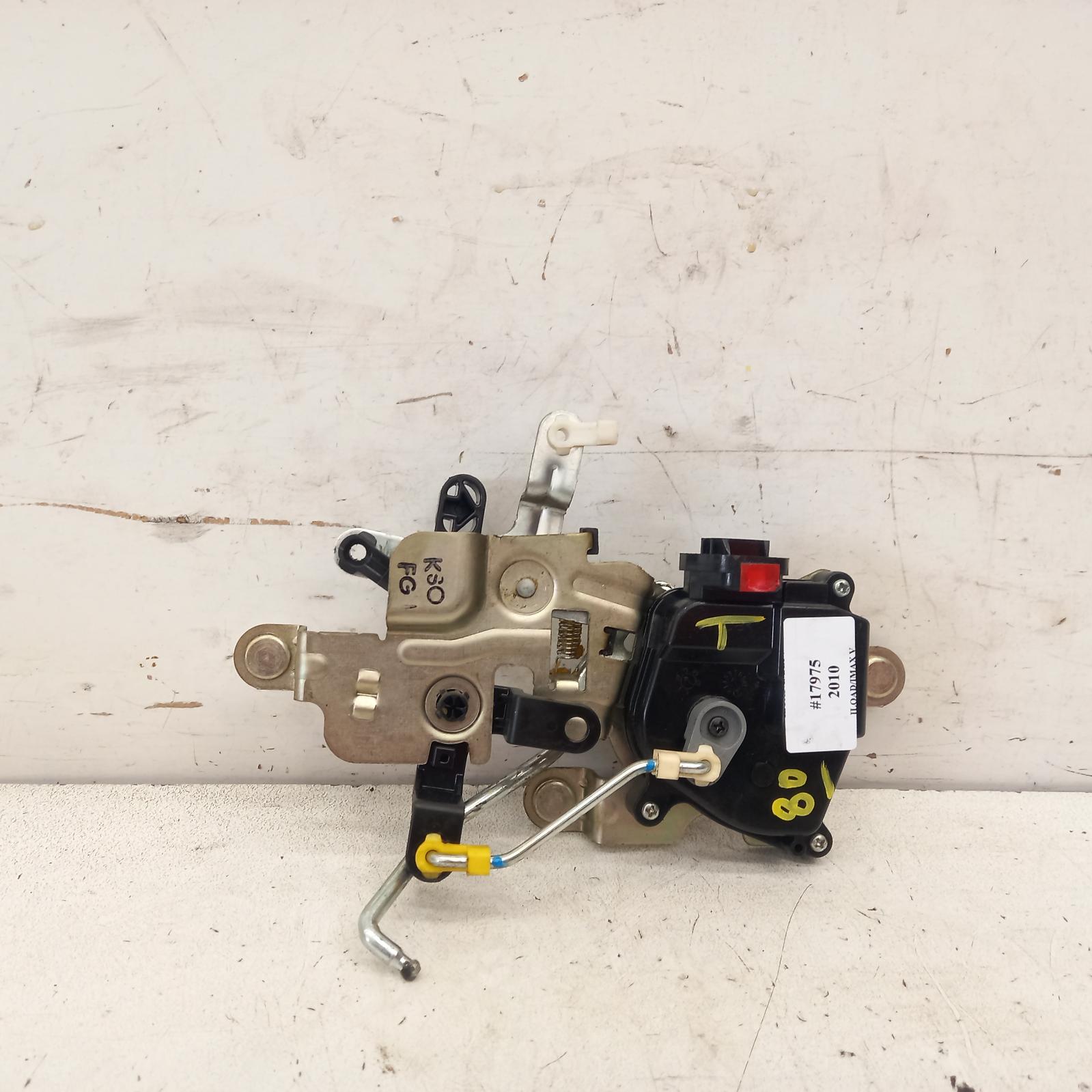 Iload/imax Door/boot/gate Lock 2007-2021 iload/imax,tailgate lock,power,tq,11/07-03/21 00017975 #488582