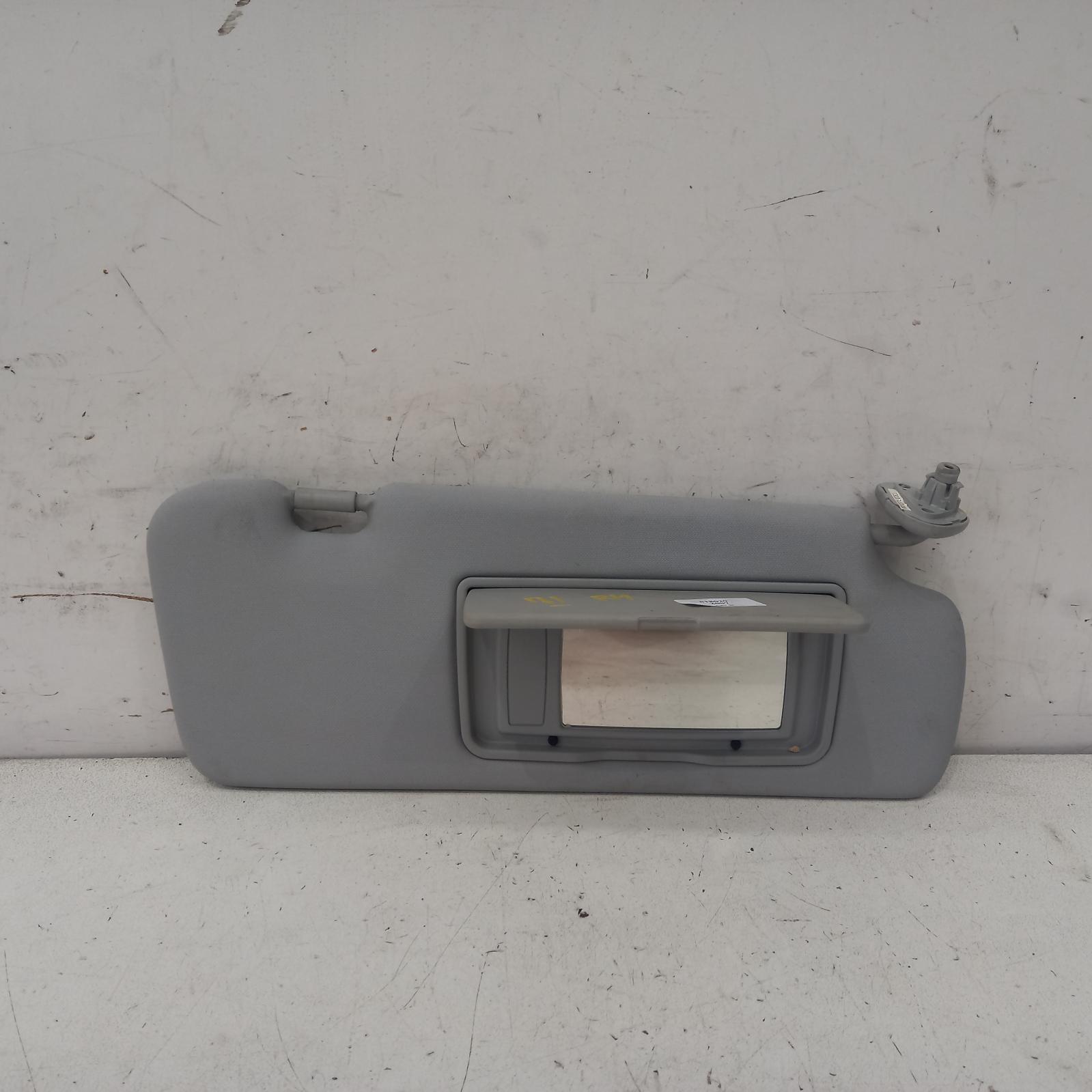 Crv Sunvisor 2007-2012 re,rh side,03/07-10/12 00018029 #488760