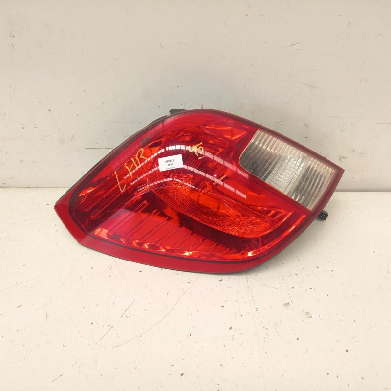 taillight left