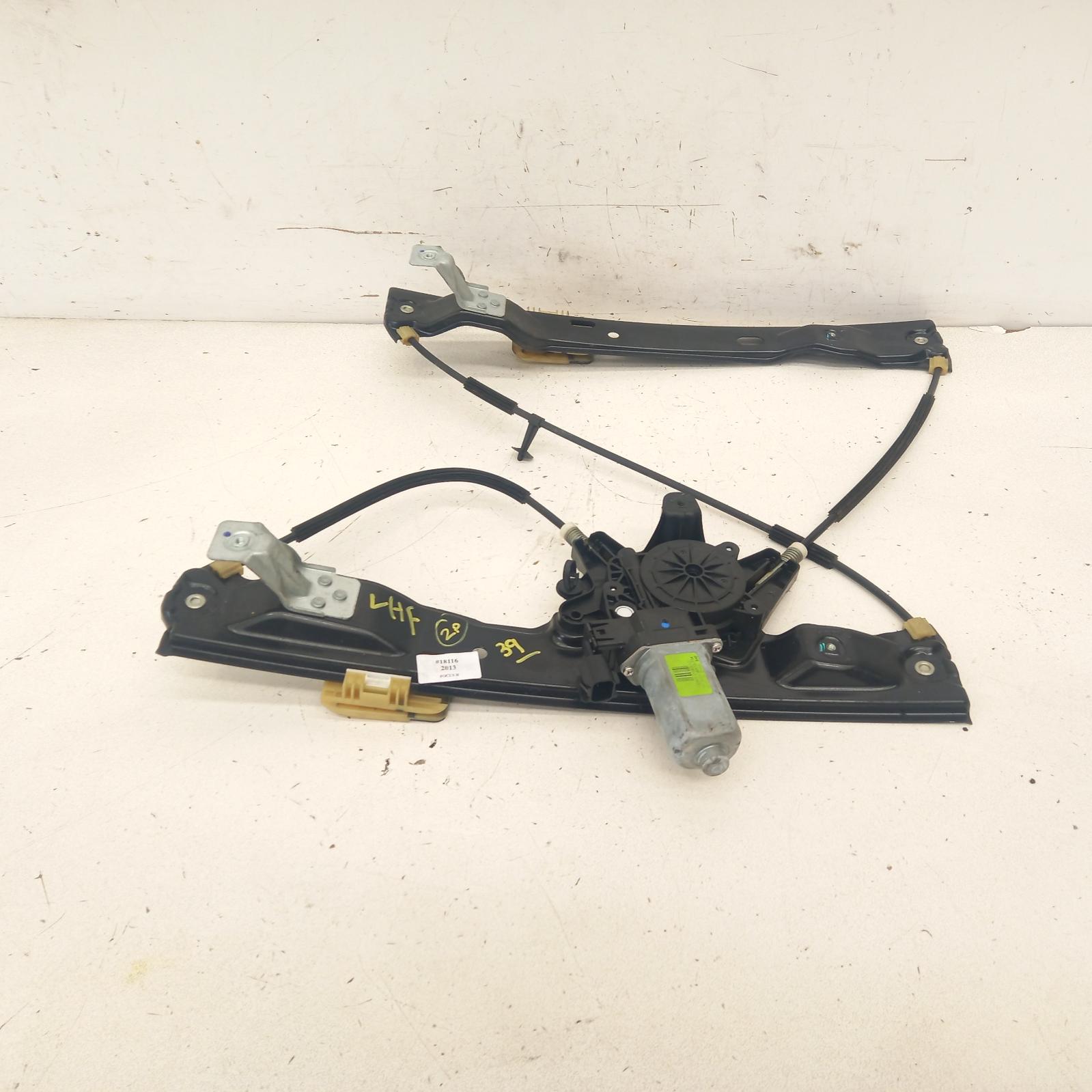 491326, Used window regulator/motor front left for 2013 focus lw, vin