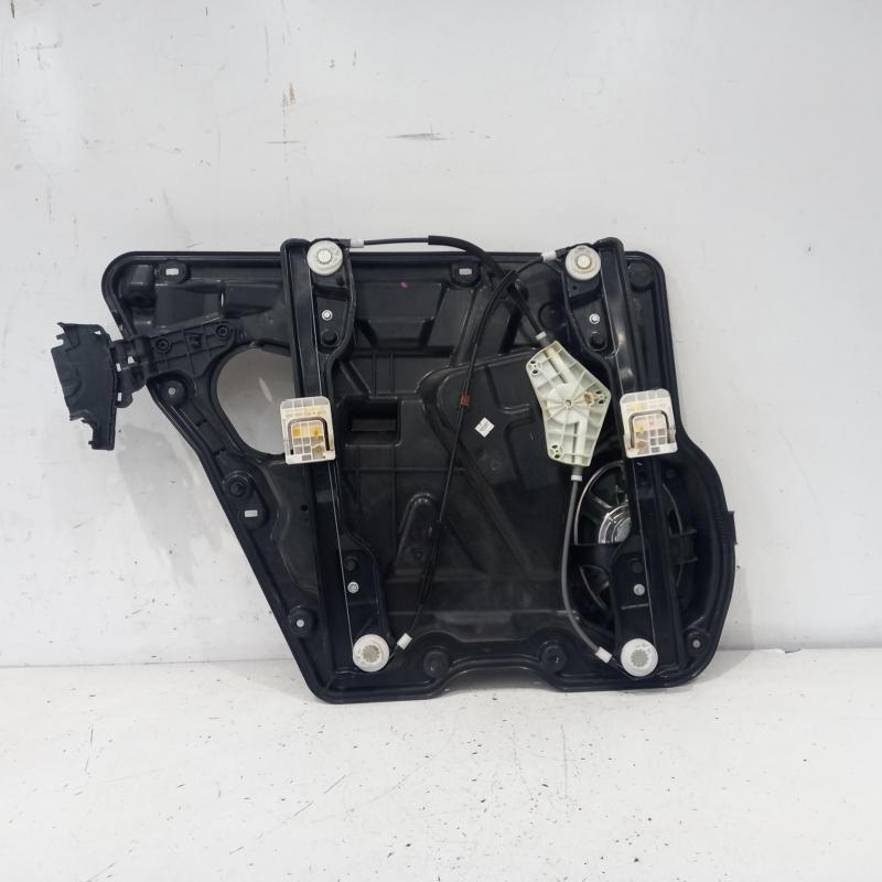 window regulator/motor rear right