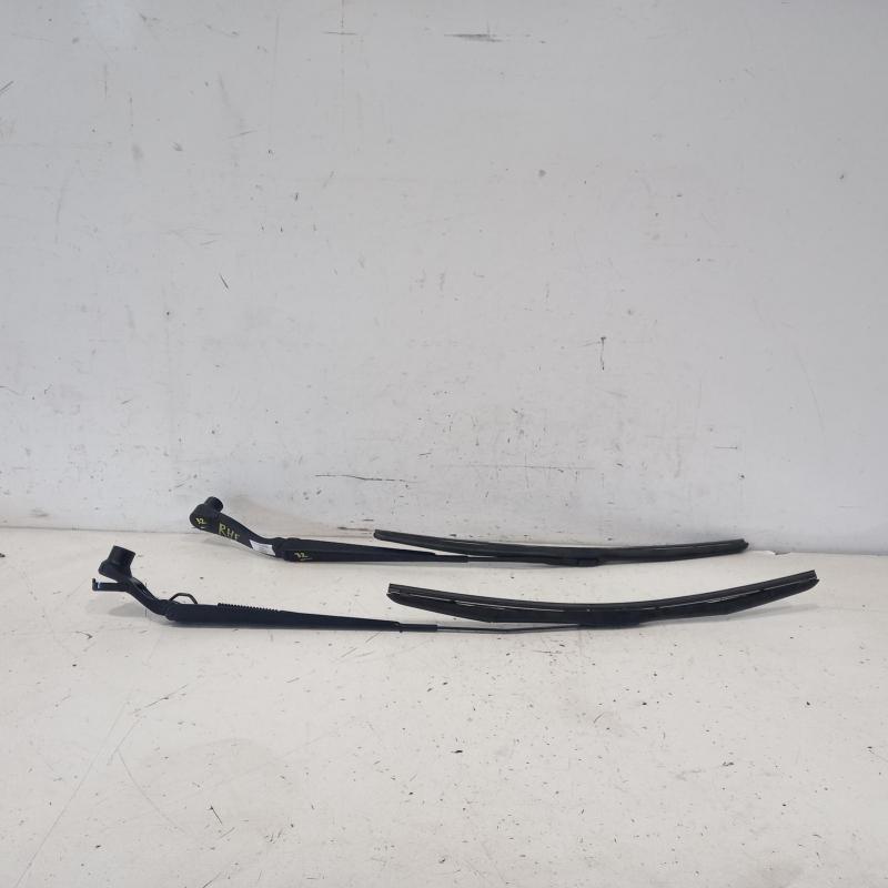 wiper arm