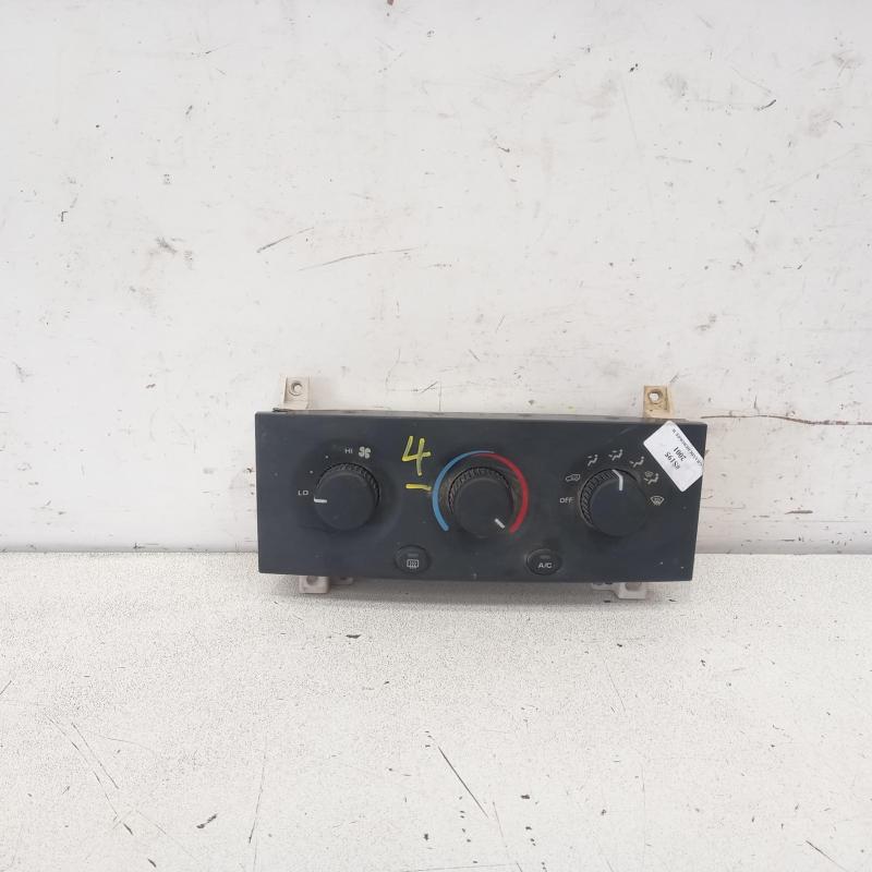 heater/aircon controls