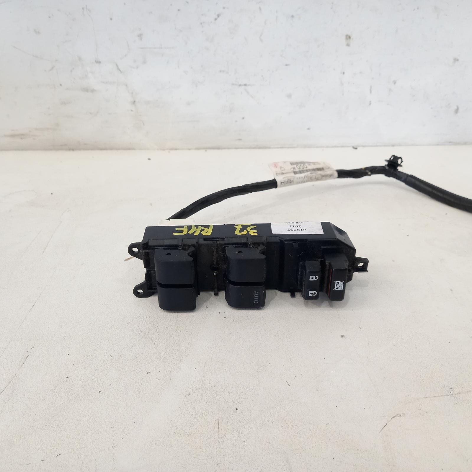 Aurion Power Door Window Switch 2006-2012 rh front (master switch),gsv40r,10/06-03/12 00018257 #506028