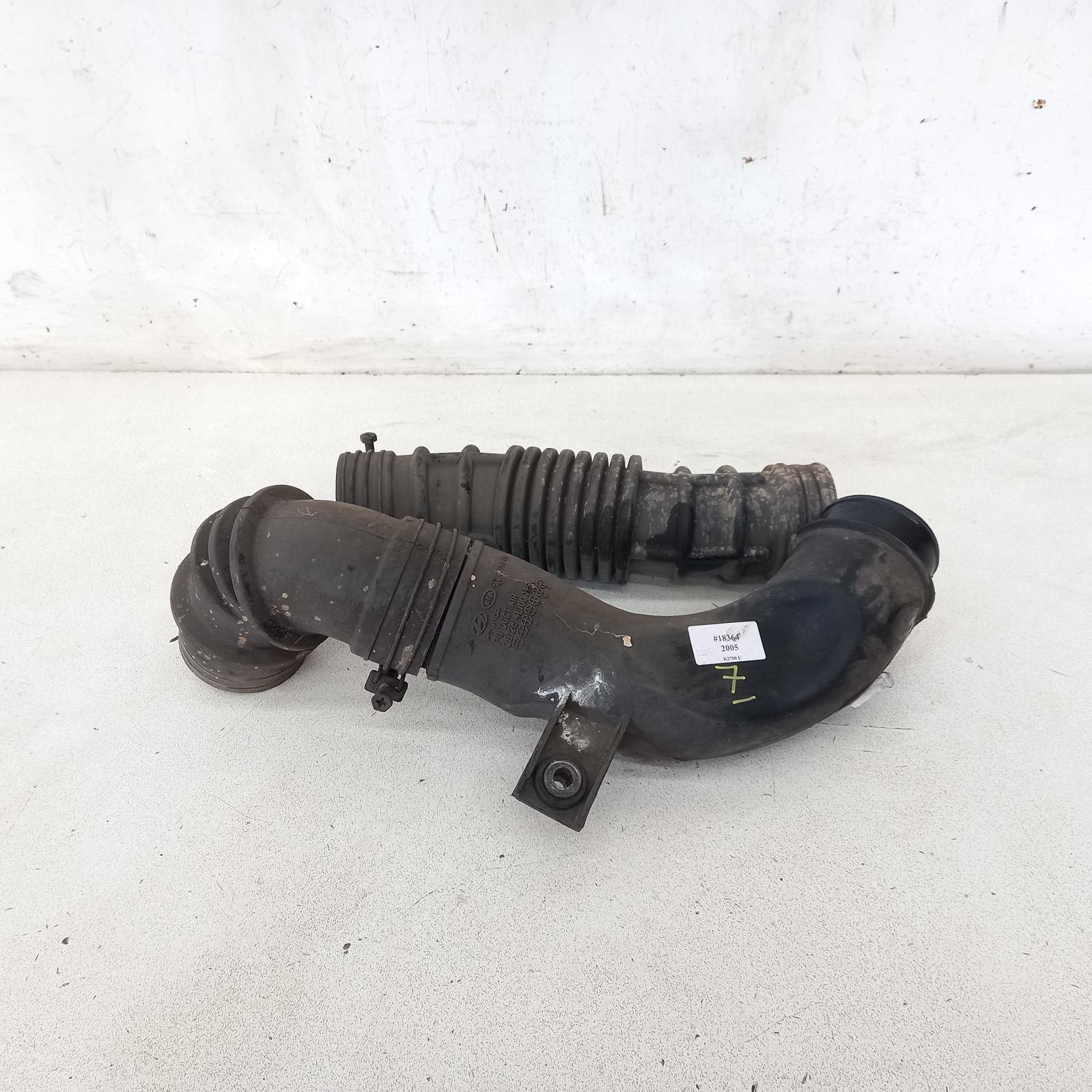 K2700 Air Cleaner Duct/hose 2002-2008 10/02-03/08 00018364 #512156