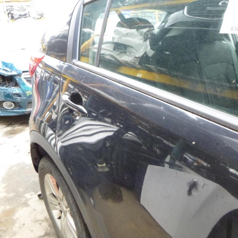 door/sliding rear right