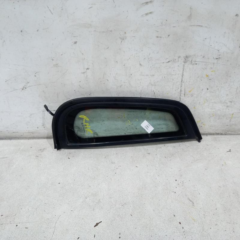 quarter door glass rear right