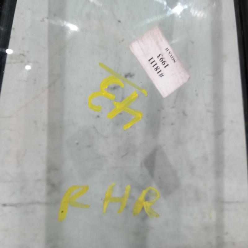 quarter door glass rear right
