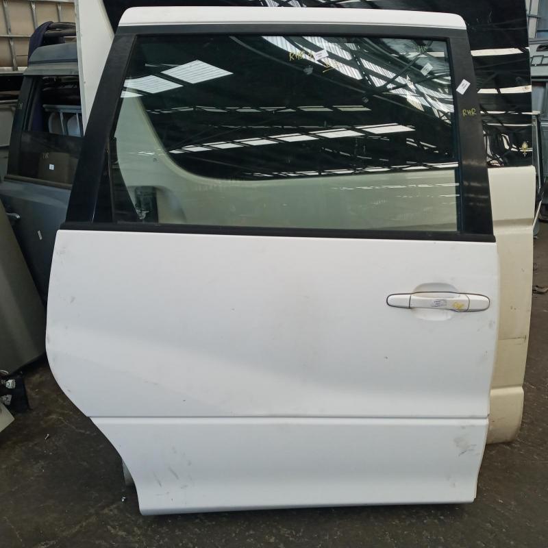 door/sliding rear right