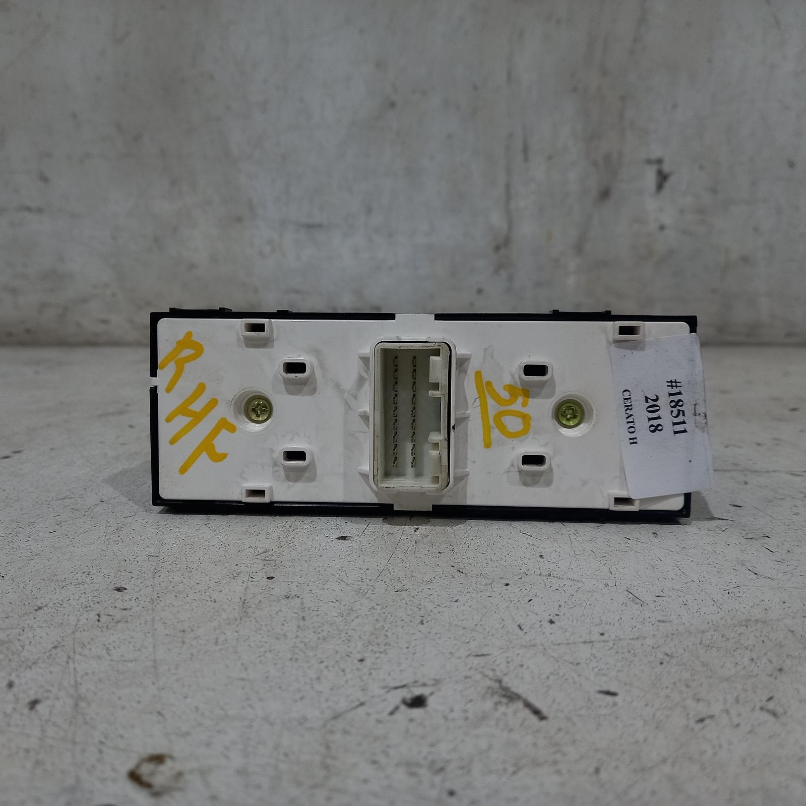 Cerato Power Door Window Switch 2018-2023 rh front (master switch),bd,sedan/hatch,04/18- 00018511 #521099