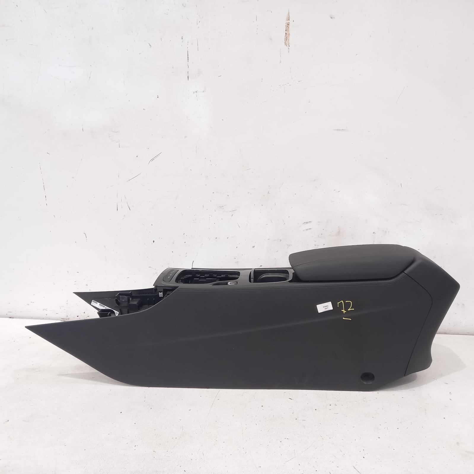 Commodore Console 2017-2020 console assy,cloth/sport,rs,bz,10/17-12/20 00018401 #516623