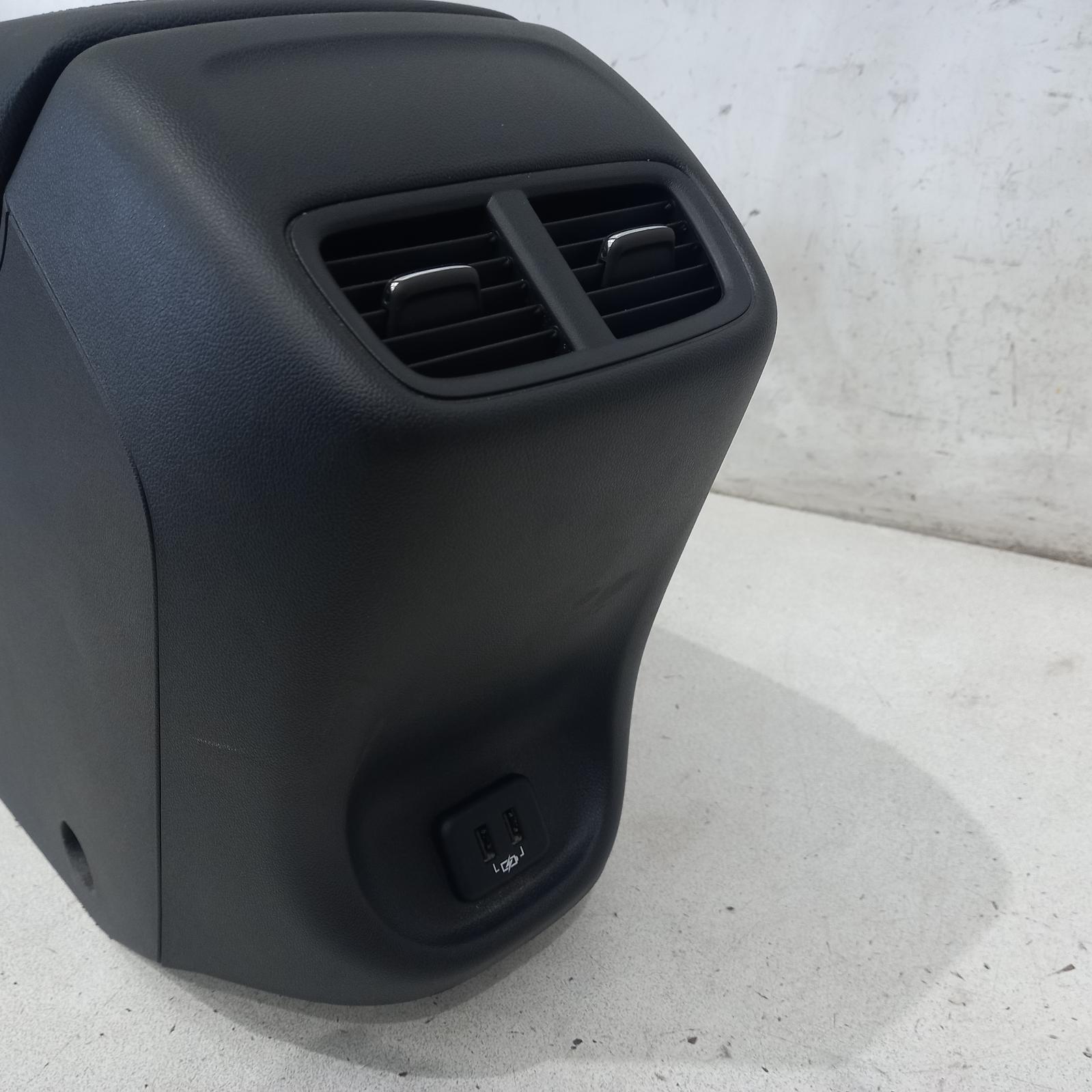 Commodore Console 2017-2020 console assy,cloth/sport,rs,bz,10/17-12/20 00018401 #516623