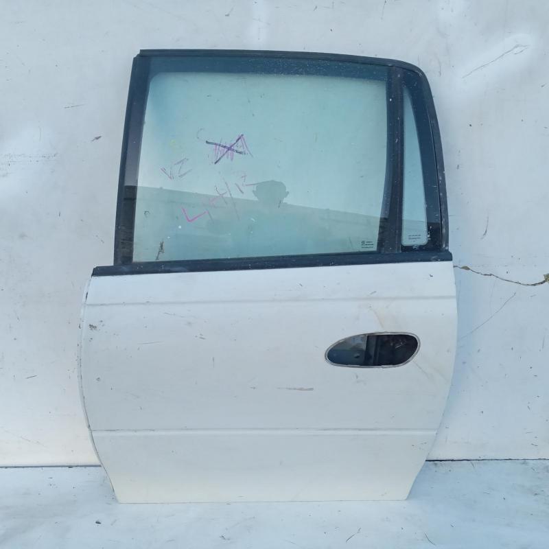 door/sliding rear right