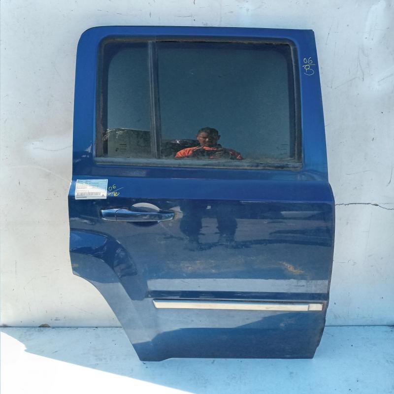 door/sliding rear right