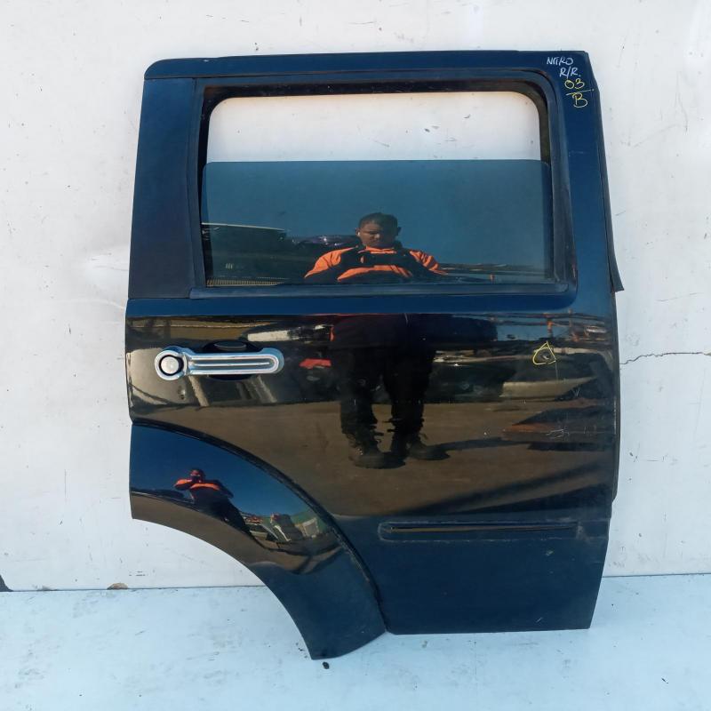 door/sliding rear right