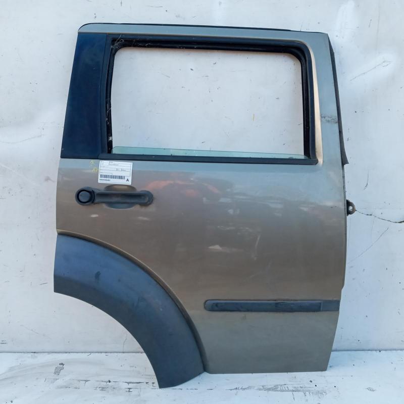 door/sliding rear right