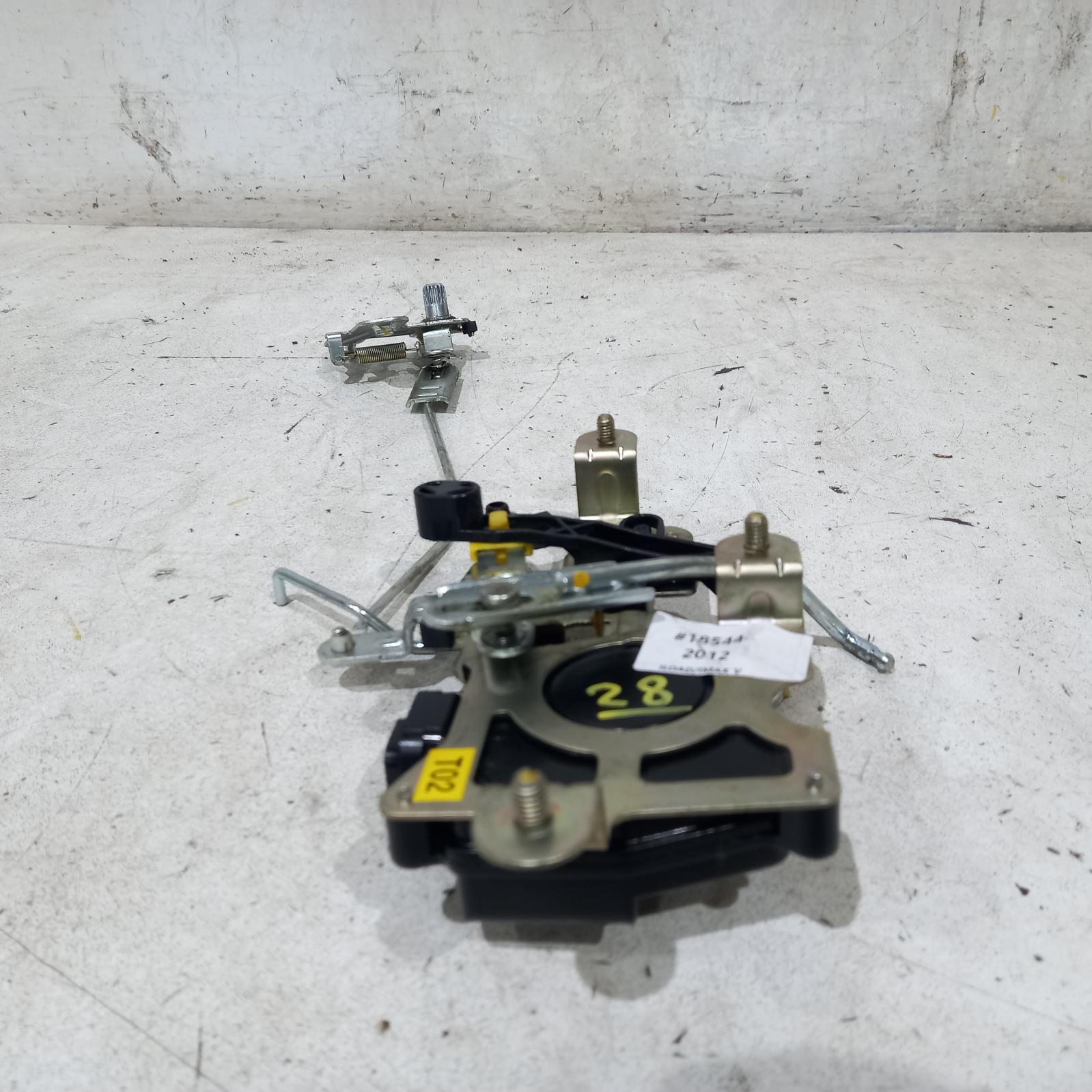 Iload/imax Door/boot/gate Lock 2007-2021 iload/imax,tailgate lock,power,tq,11/07-03/21 00018544 #523516