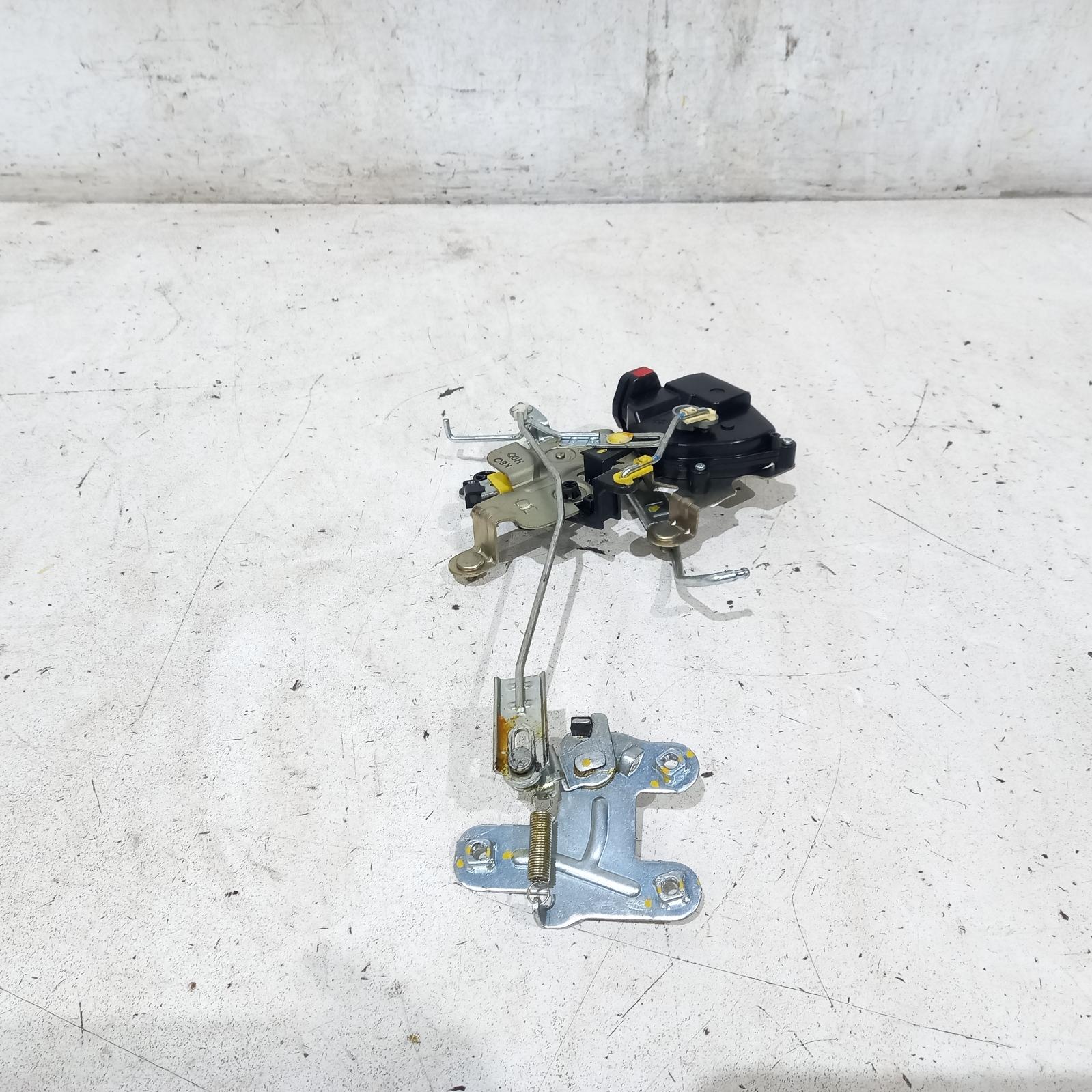 Iload/imax Door/boot/gate Lock 2007-2021 iload/imax,tailgate lock,power,tq,11/07-03/21 00018544 #523516