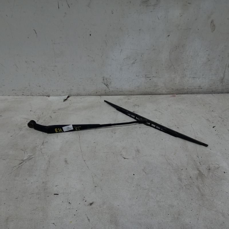 wiper arm