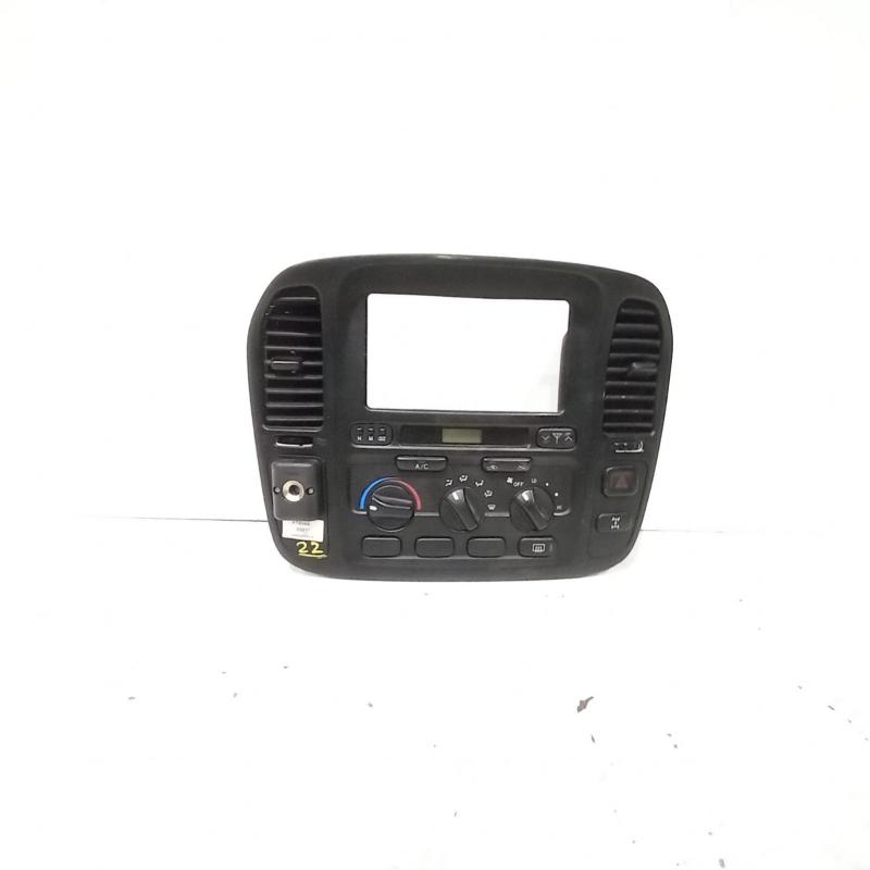 heater/aircon controls