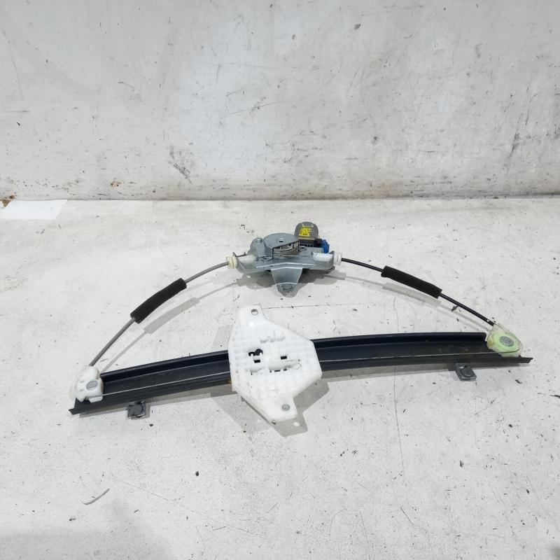 window regulator/motor front left