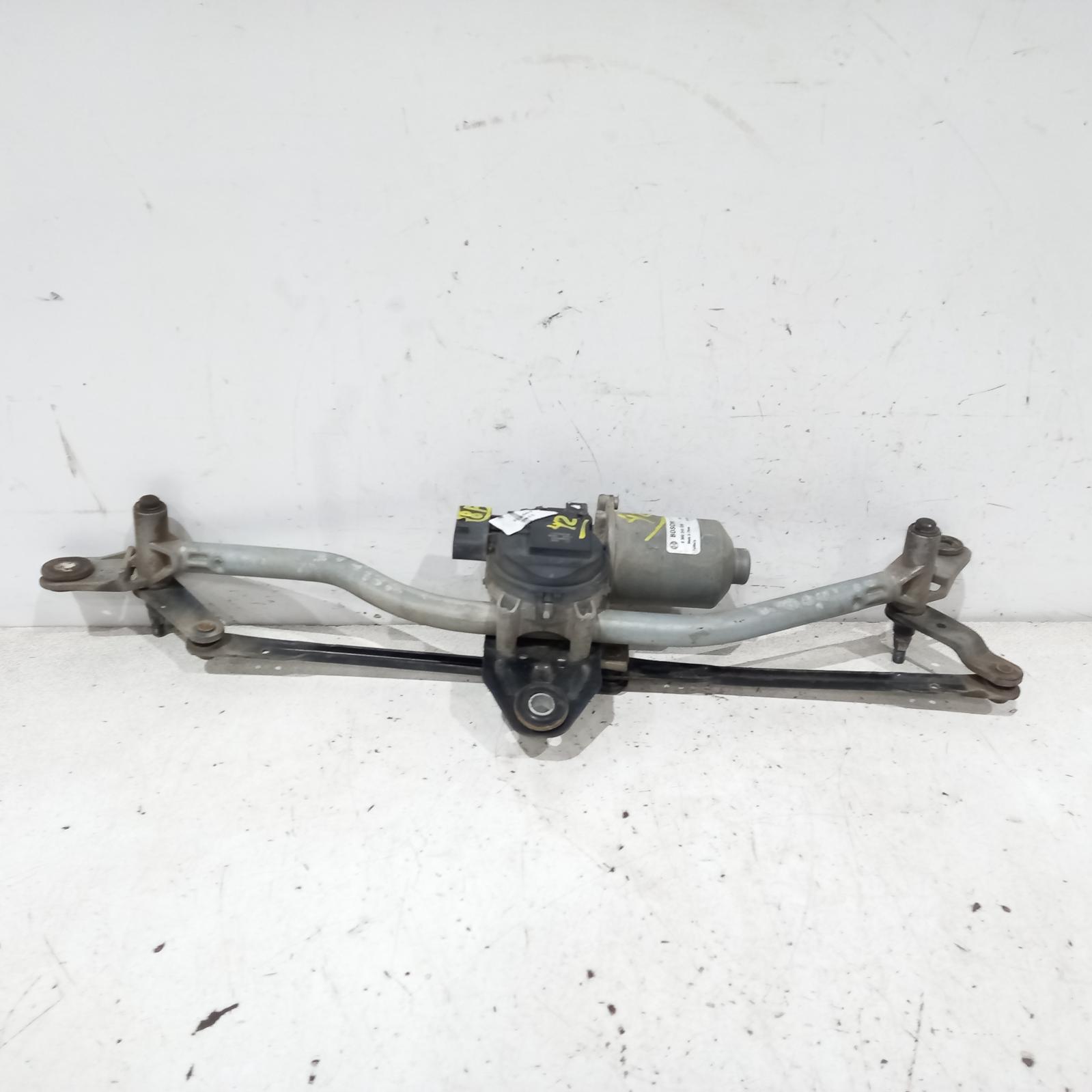 Ranger Wiper Motor 2015-2022 front,px,06/15-04/22 00018504 #527522