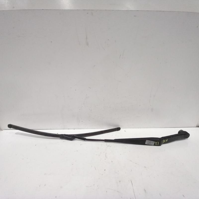 wiper arm