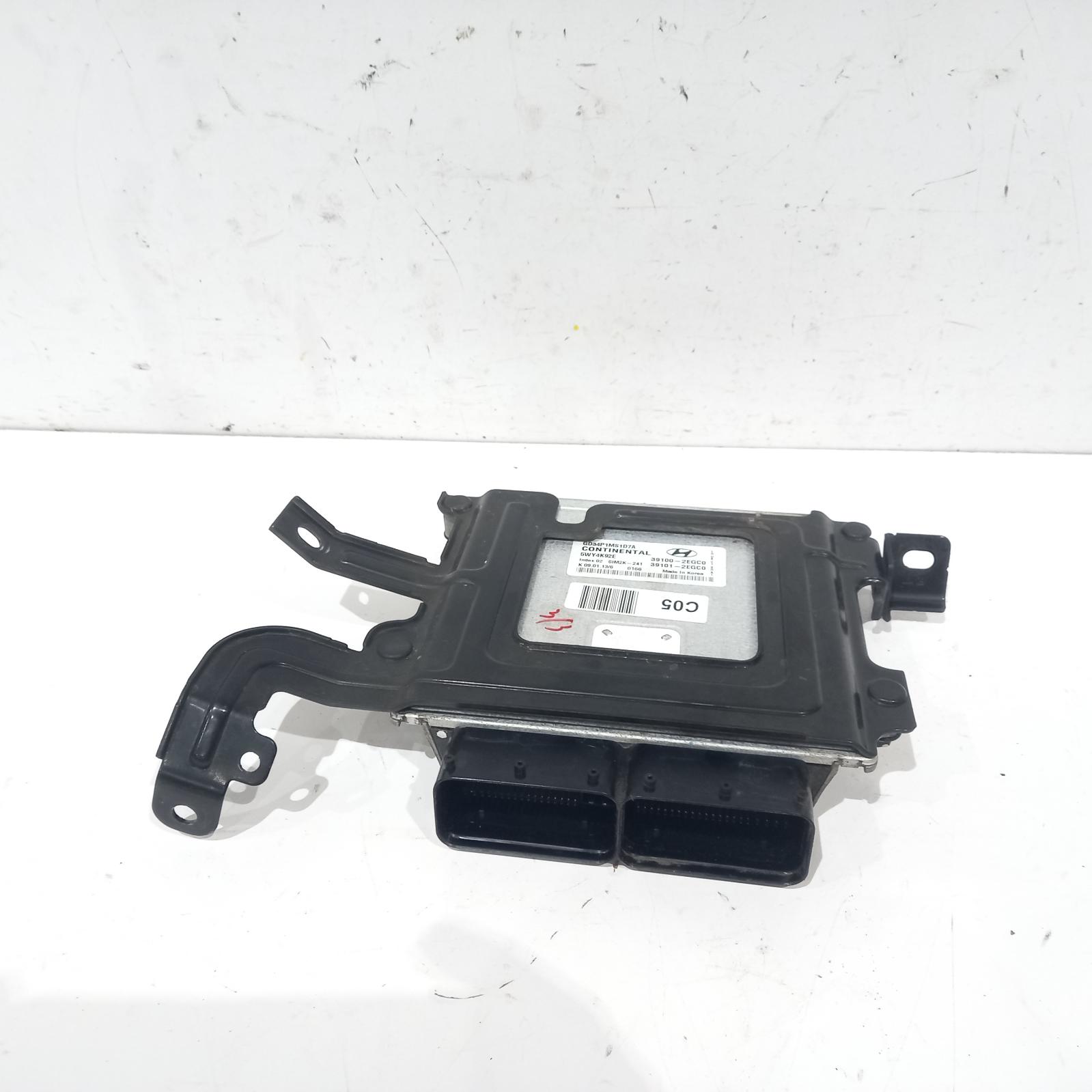 I30 Ecu 2012-2017 engine ecu,1.8,petrol,auto t/m,ecu only,gd,03/12-02/17 00018585 #527713
