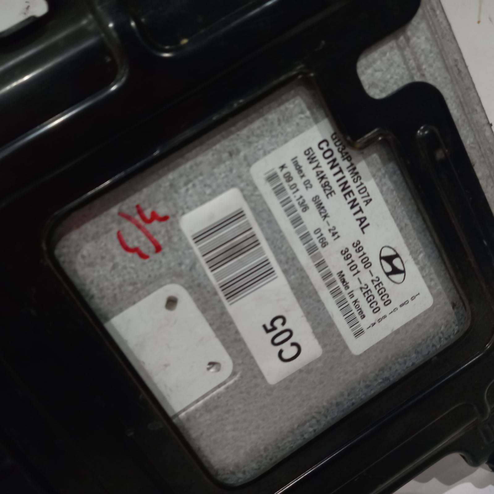 I30 Ecu 2012-2017 engine ecu,1.8,petrol,auto t/m,ecu only,gd,03/12-02/17 00018585 #527713