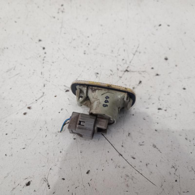 indicator/fog/side right