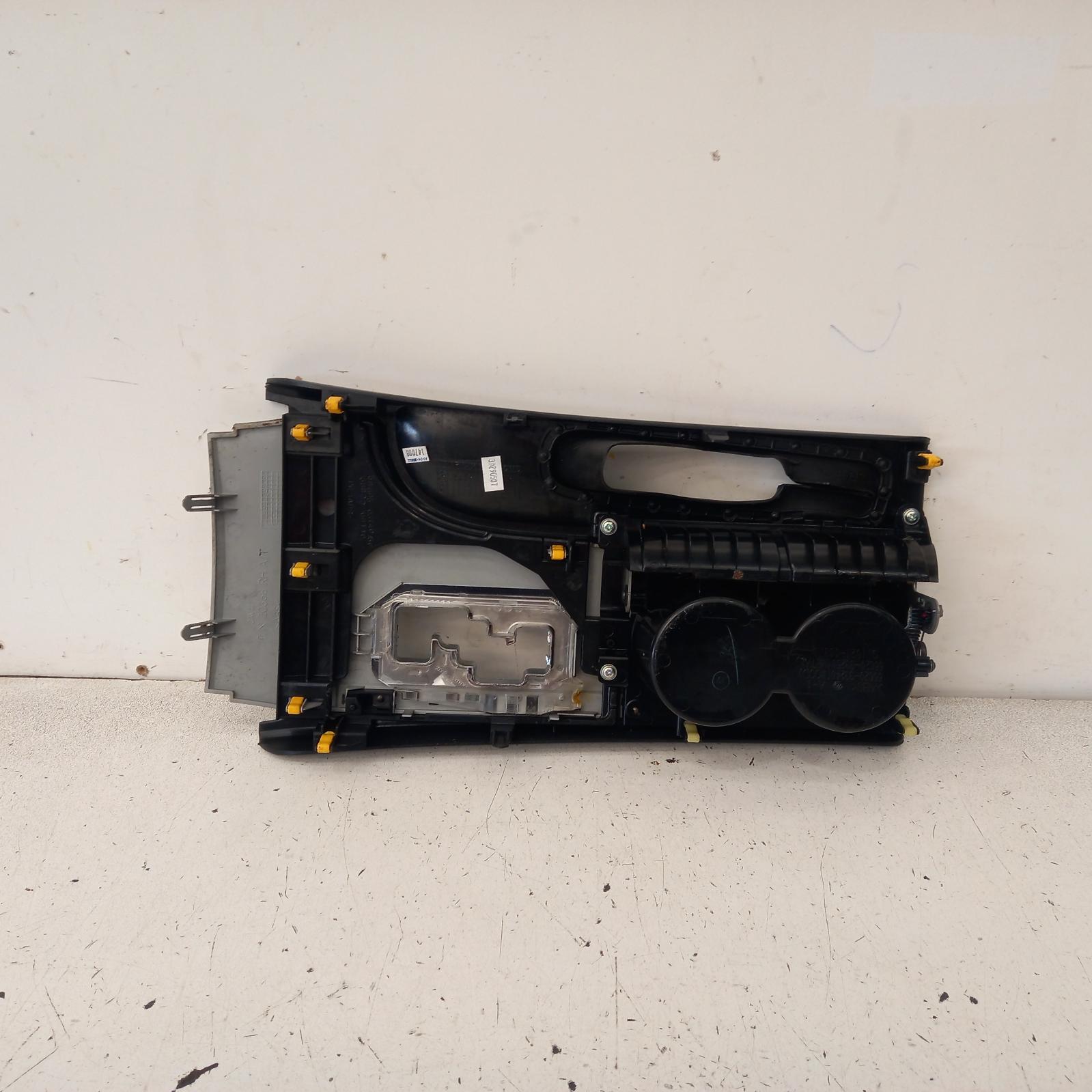 Camry Console 2006-2011 acv40,console assy,black,06/06-11/11 00018621 #530410