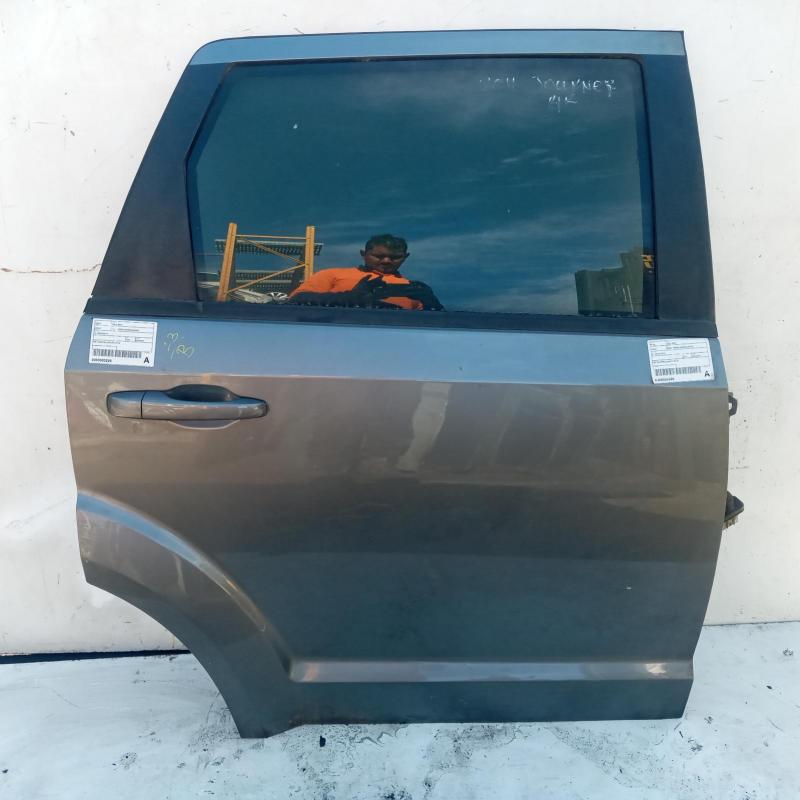 door/sliding rear right