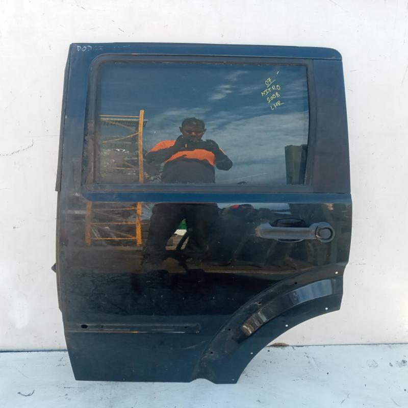 door/sliding rear left