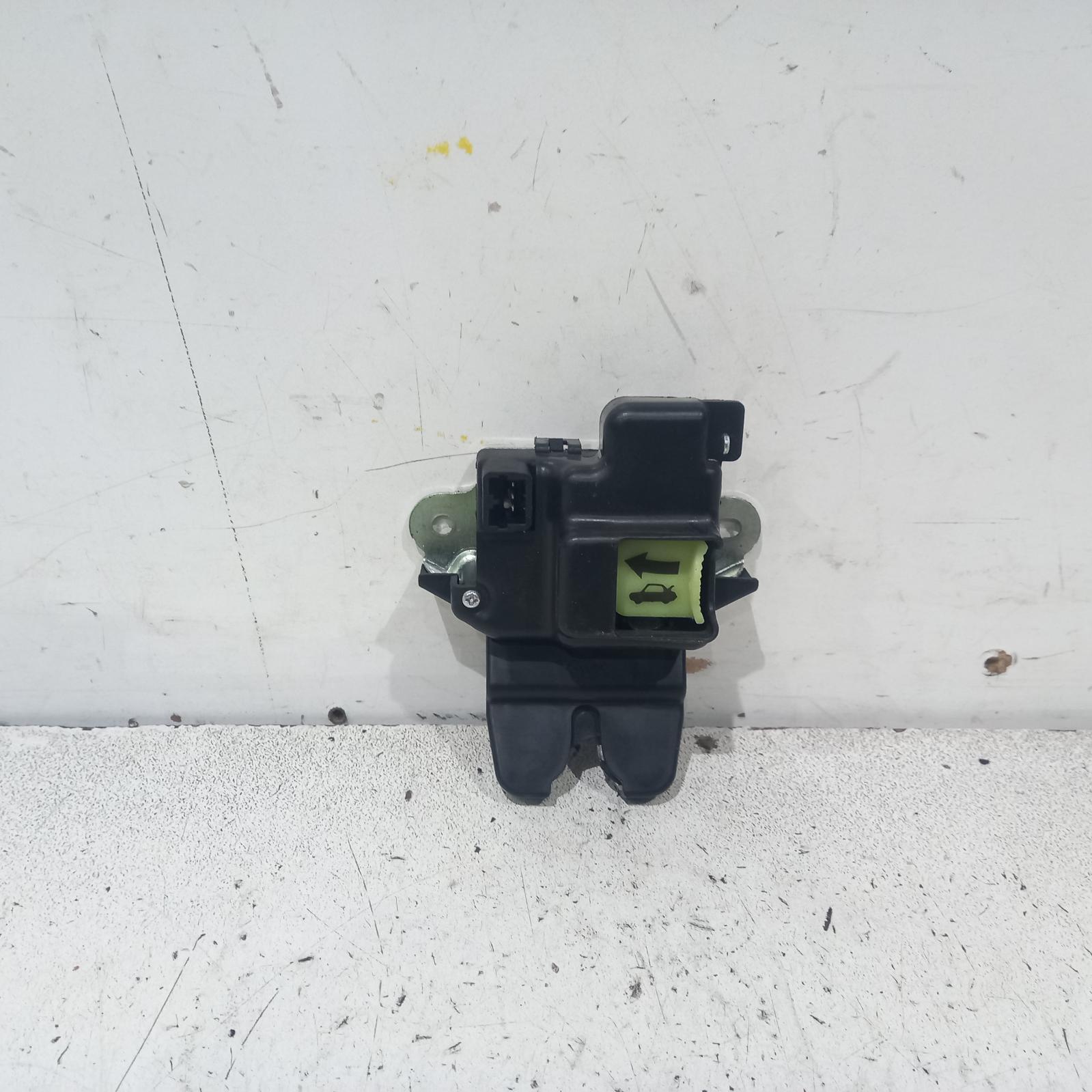 Elantra Door/boot/gate Lock 2011-2015 bootlid lock,md,03/11-11/15 00018465 #532060
