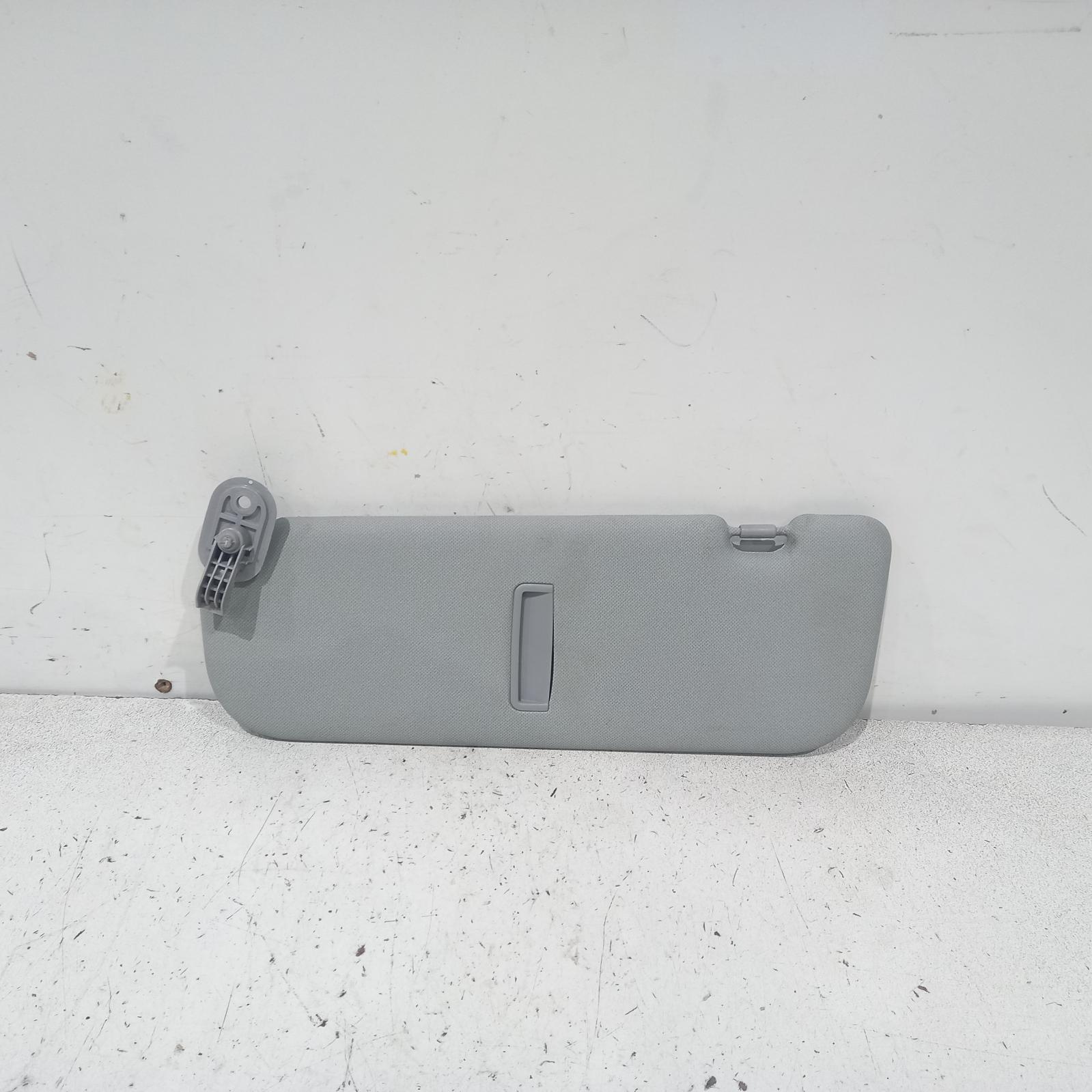 Elantra Sunvisor 2011-2015 md,rh side,03/11-11/15 00018465 #532068