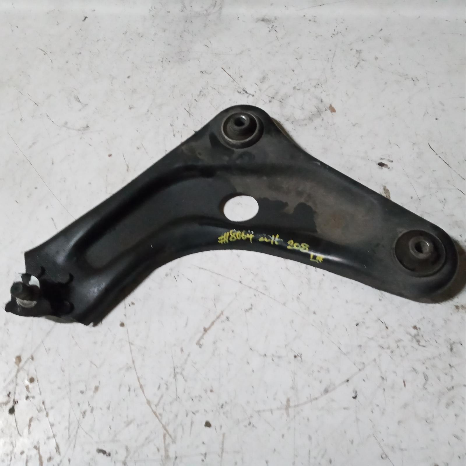 208 Control Arm Lower Front Left 2012-2018 a9,10/12-12/18 00018064 #537314