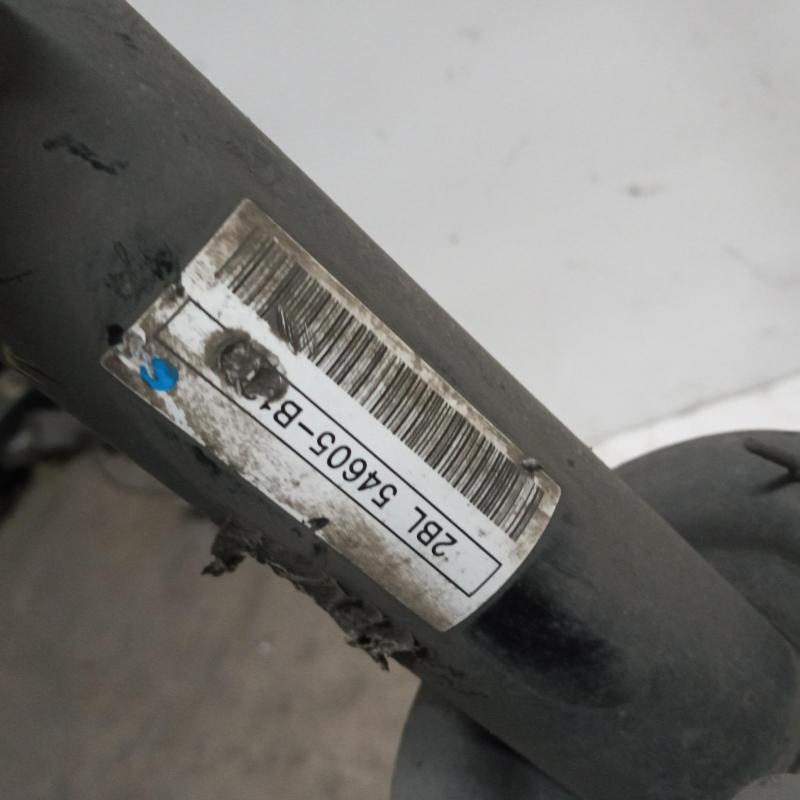 strut front left