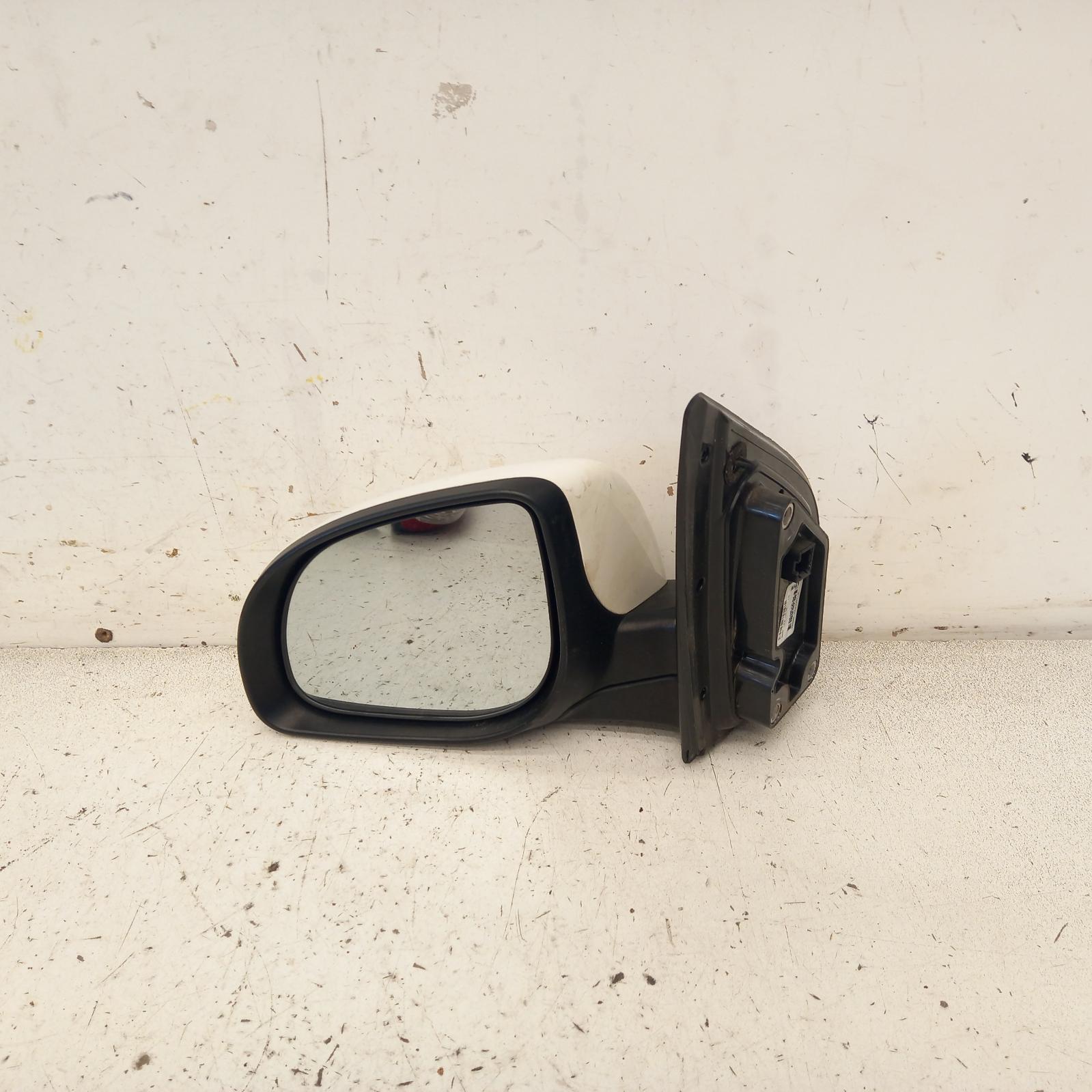 I20 Door Mirror Left 2012-2015 pb,power folding,w/ flasher type,03/12-12/15 partwh #538694