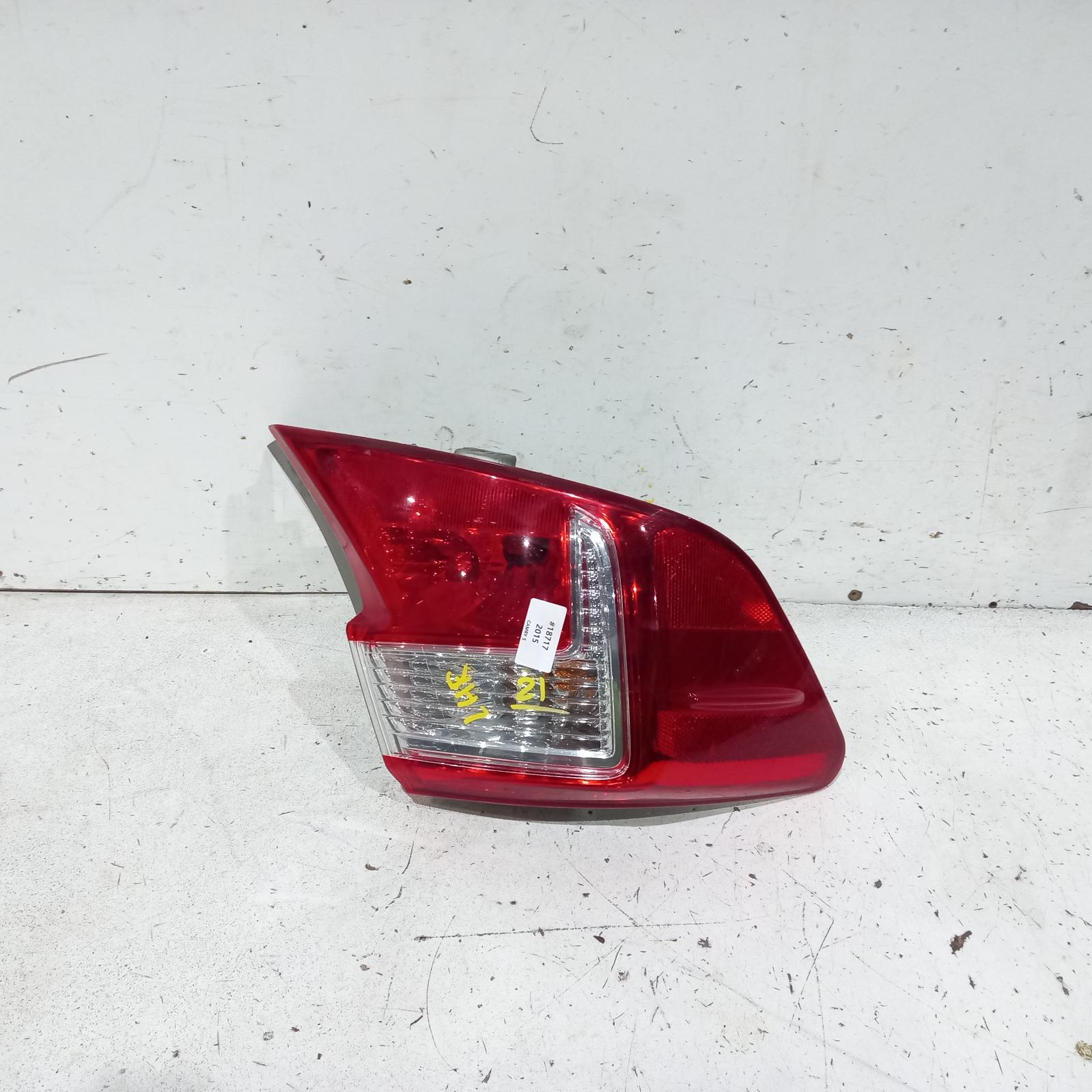 Camry Taillight Left 2011-2015 asv50,12/11-03/15 00018717 #540823