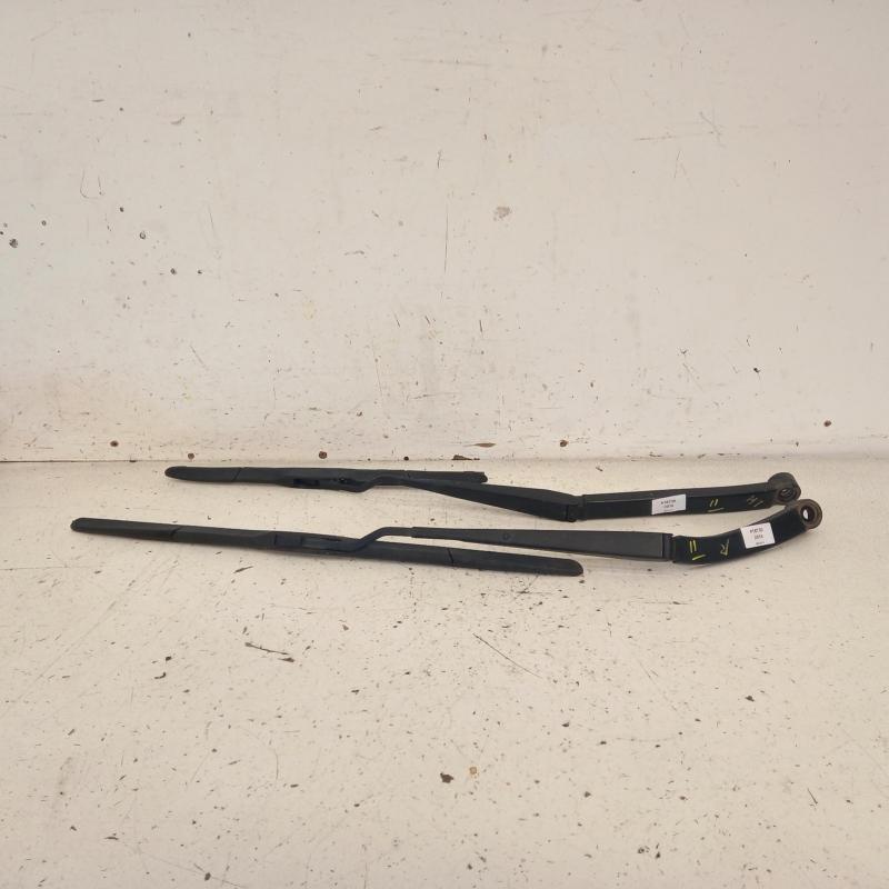 wiper arm