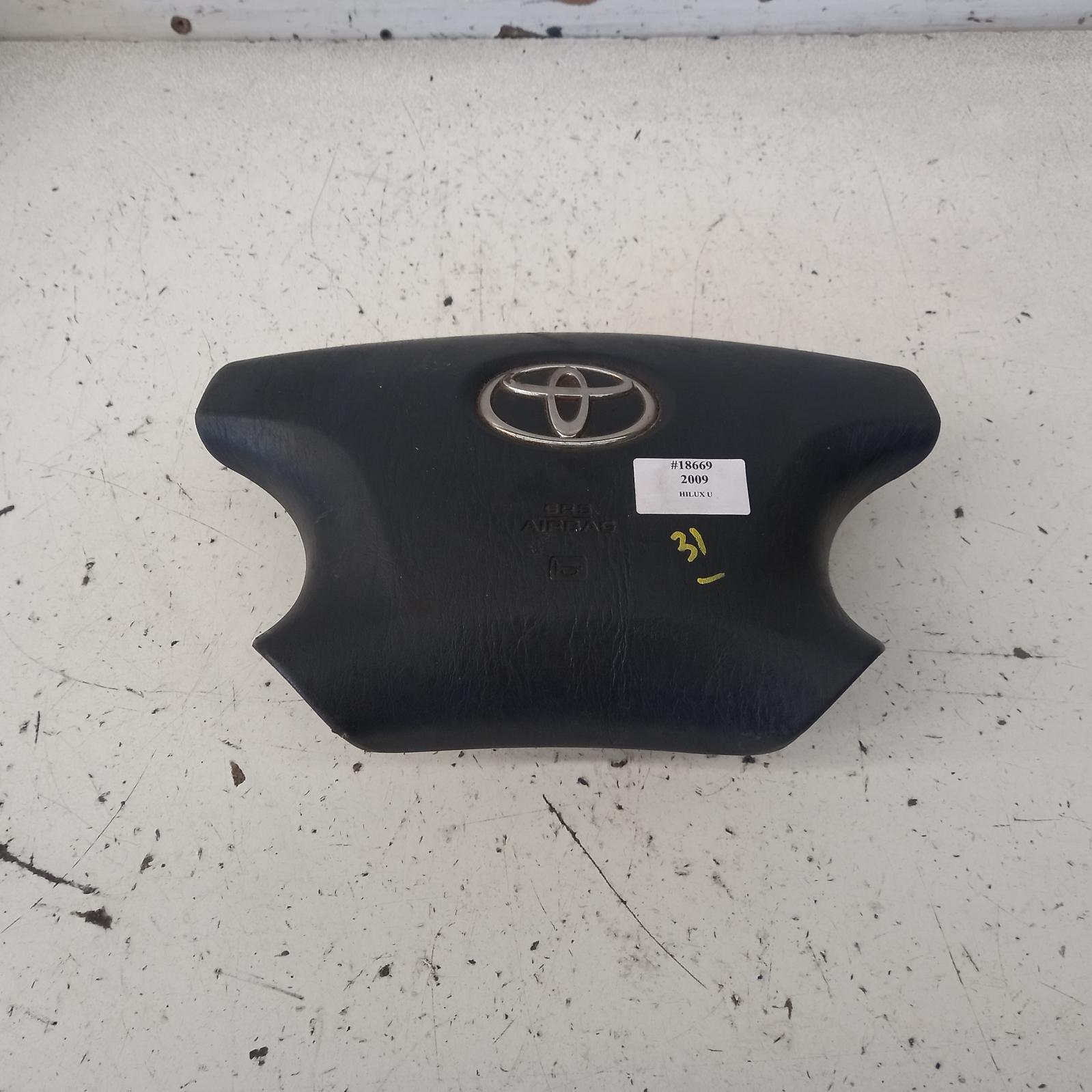 Hilux Airbag Right 2005-2011 steering wheel,black,non audio control type,02/05-06/11 00018669 #542522