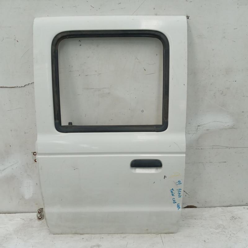 door/sliding rear left