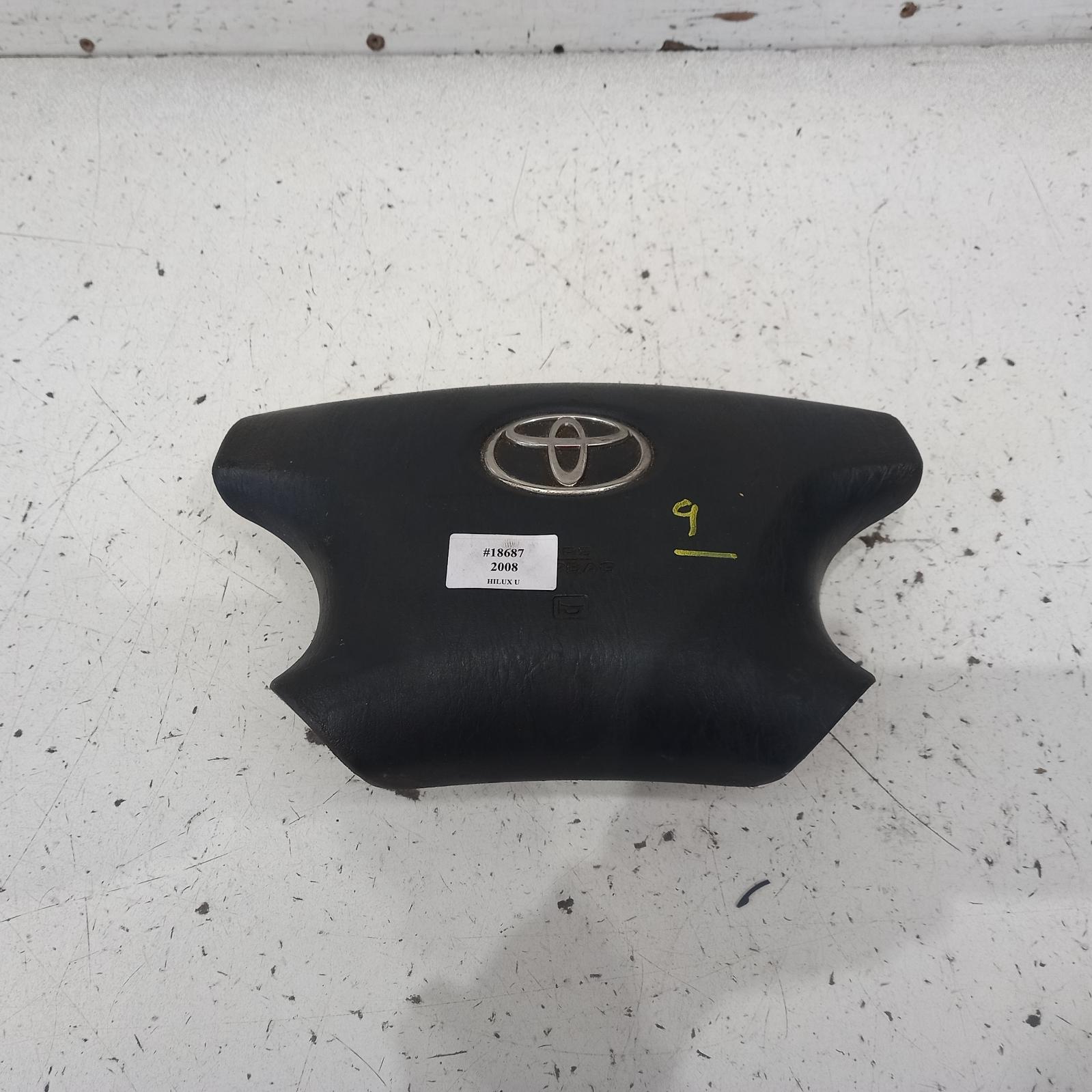 Hilux Airbag Right 2005-2011 steering wheel,black,non audio control type,02/05-06/11 00018687 #545211