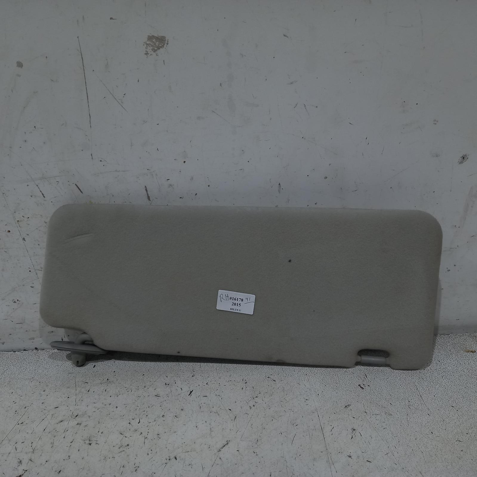 Hilux Sunvisor 2005-2015 rh side,02/05-08/15 00016178 #545815