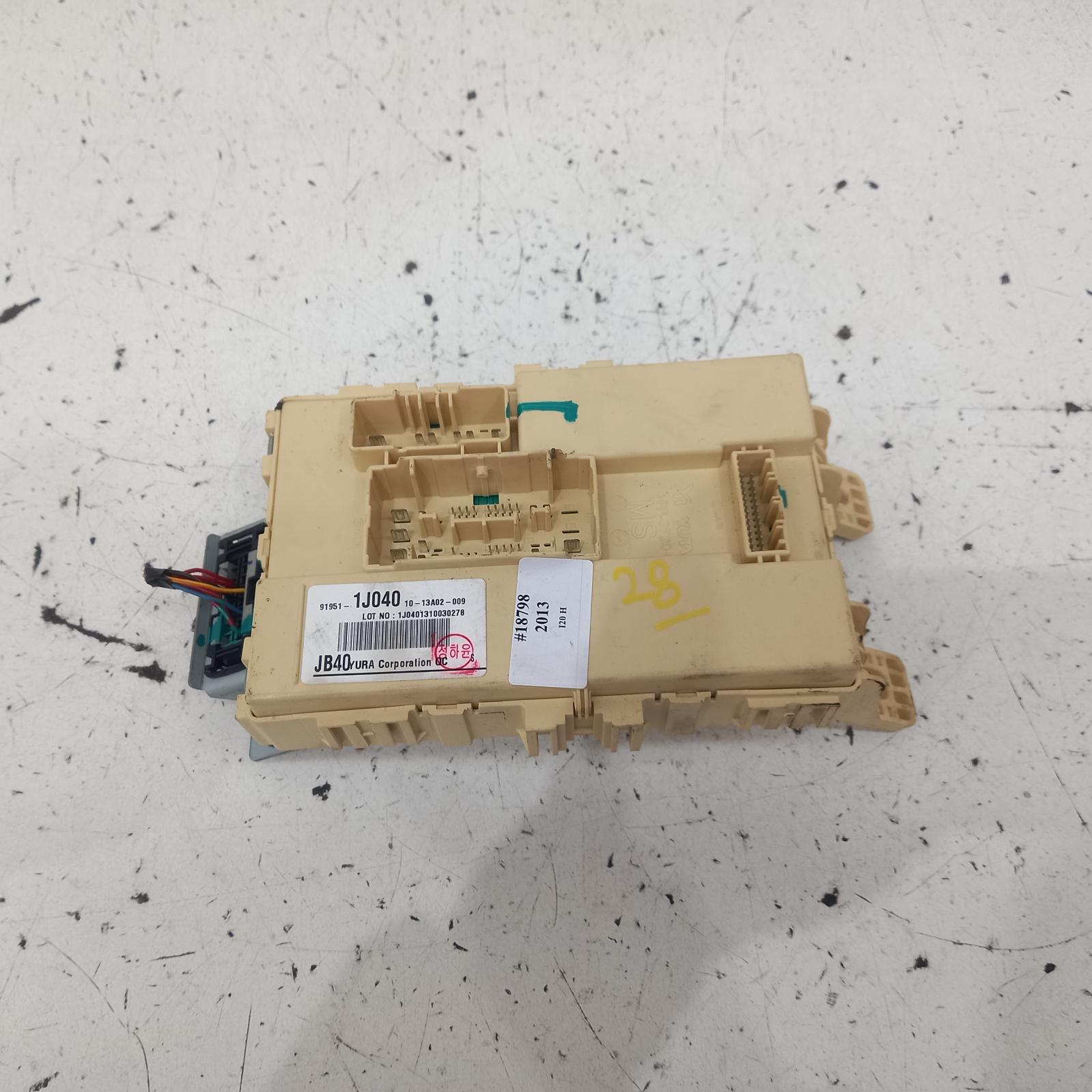 I20 Fuse Box 2010-2015 under dash,pb,07/10-12/15 00018798 #546702