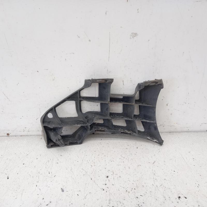 miscellaneous bracket