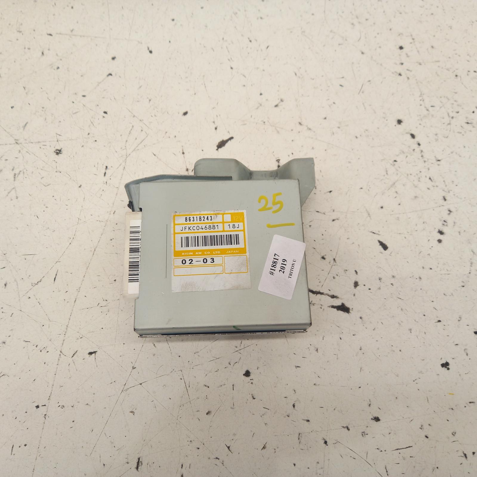 Triton Ecu 2015-2023 transmission ecu,auto t/m,p/n 8631b243 (mounted above passenger kick panel),mq-mr,03/15-10/23 00018817 #548300