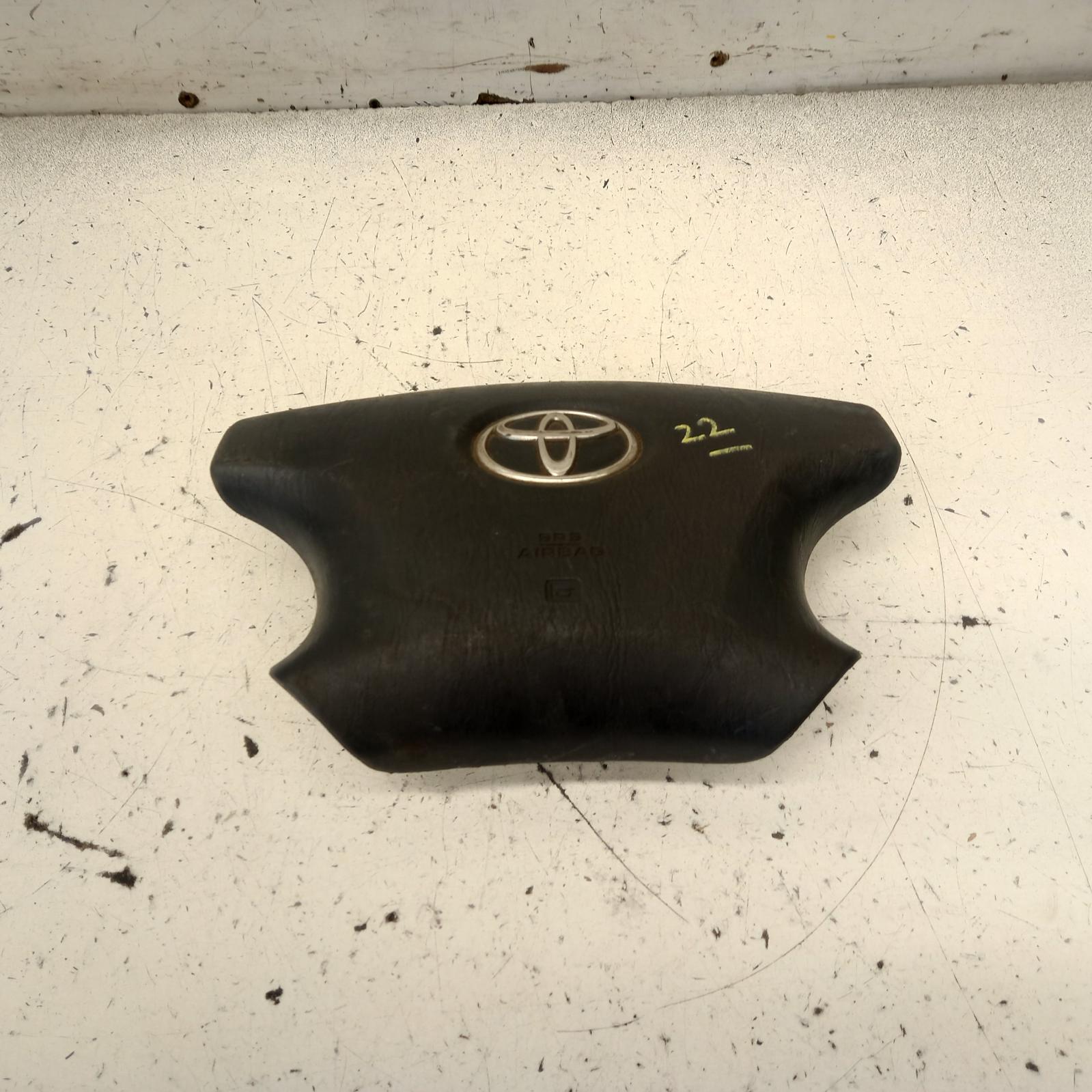 Hilux Airbag Right 2005-2011 steering wheel,black,non audio control type,02/05-06/11 00018830 #548671