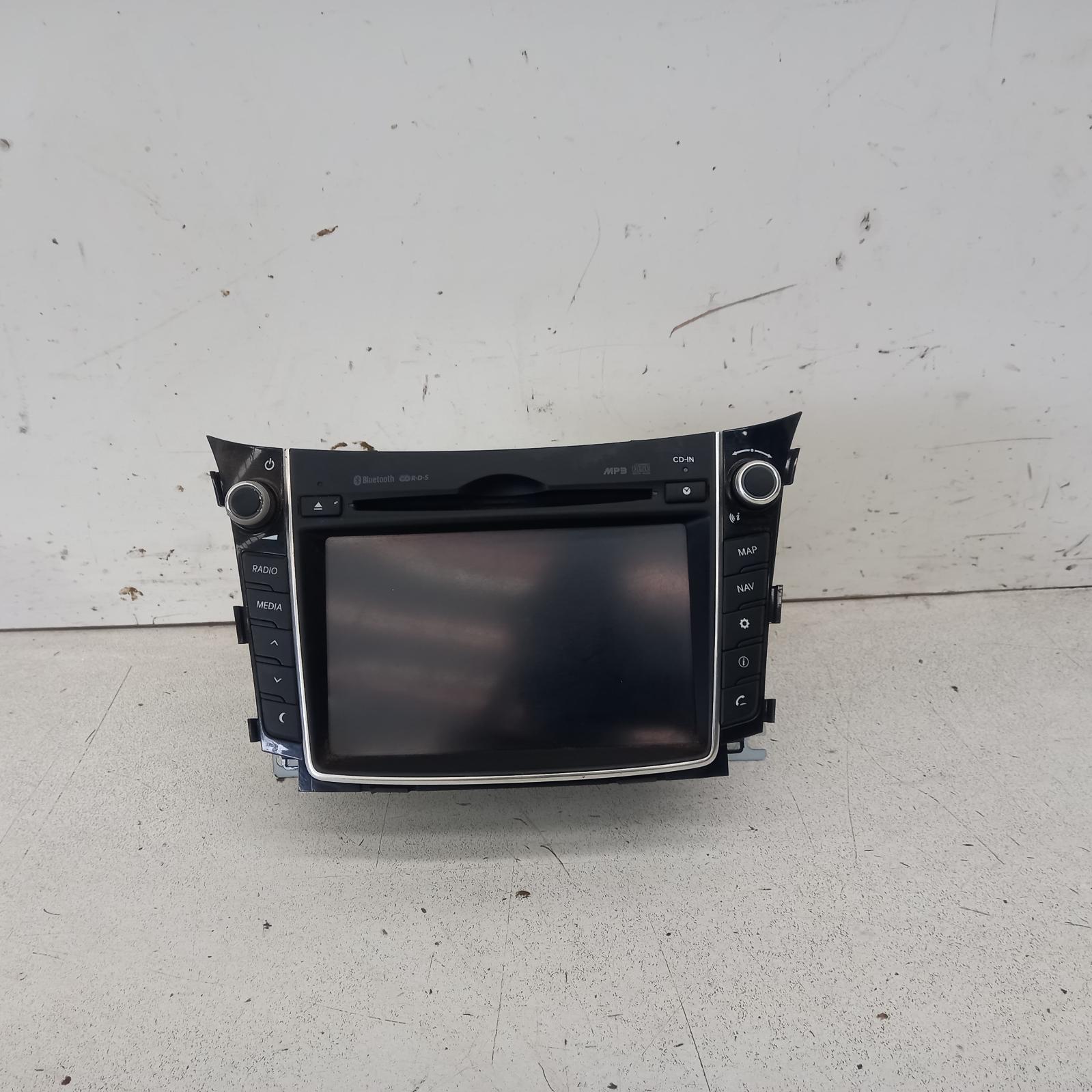 I30 Stereo/head Unit 2012-2017 7 in touchscreen,w/ sat nav,phone controls,mp3,bluetooth,gd,03/12-02/17 00018991 #551969